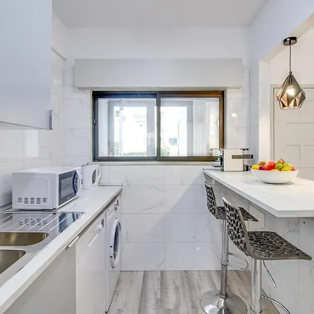 Apartament Renovated Oasis Ocean View 1bd Wi-fi 3 Min *
